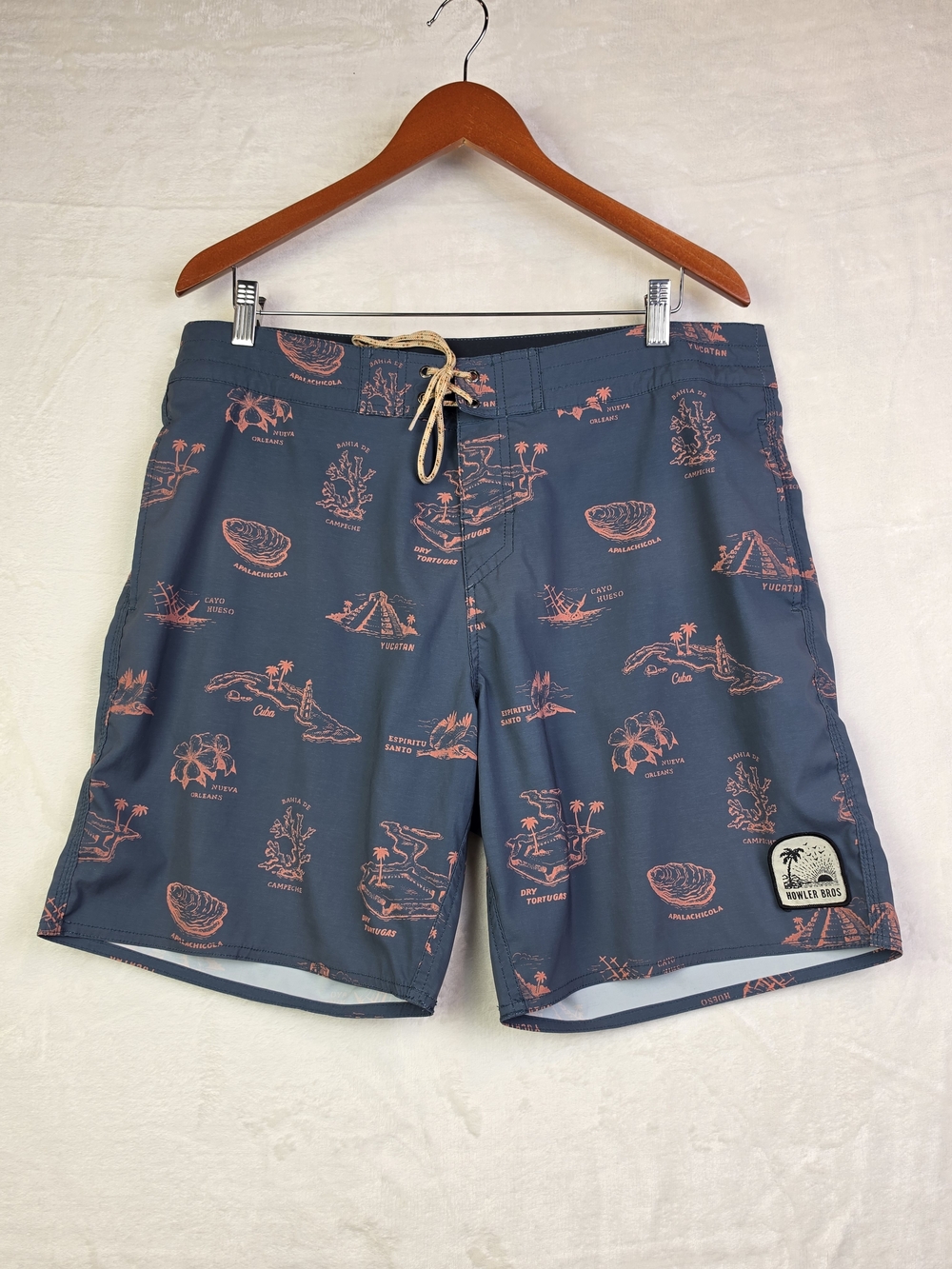 Howler Bros Buchannon Boardshorts  Mens 36 Gulf Destinations Print